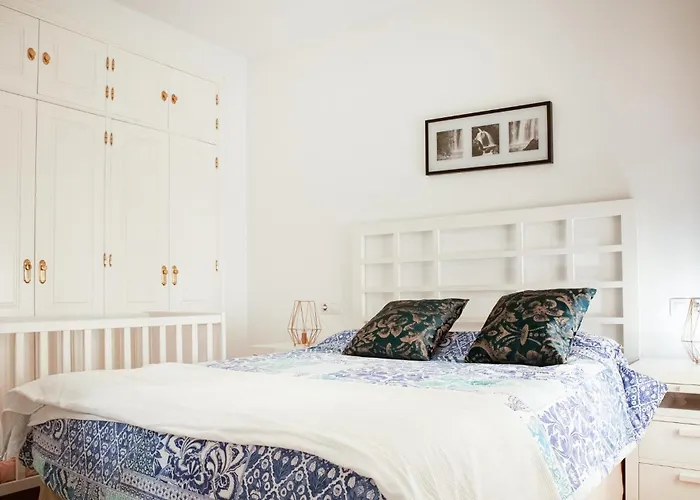 2 Bedroom Beautiful Home In Carmona